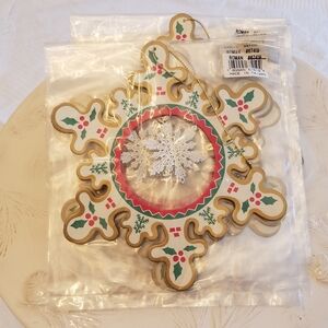Lot of 15 Vintage Die Cast Paper  Snowflake Ornaments in original packaging